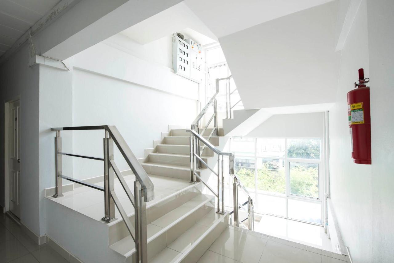 Nw Apartment Lasalle 59 Bangkok Dış mekan fotoğraf
